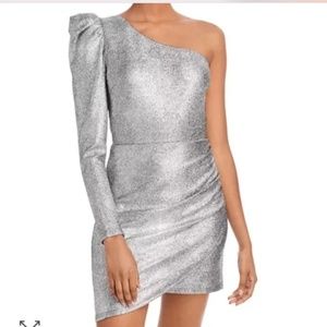AQUA exclusive for Bloomingdale's / Metallic Silver One Shoulder Mini Dress